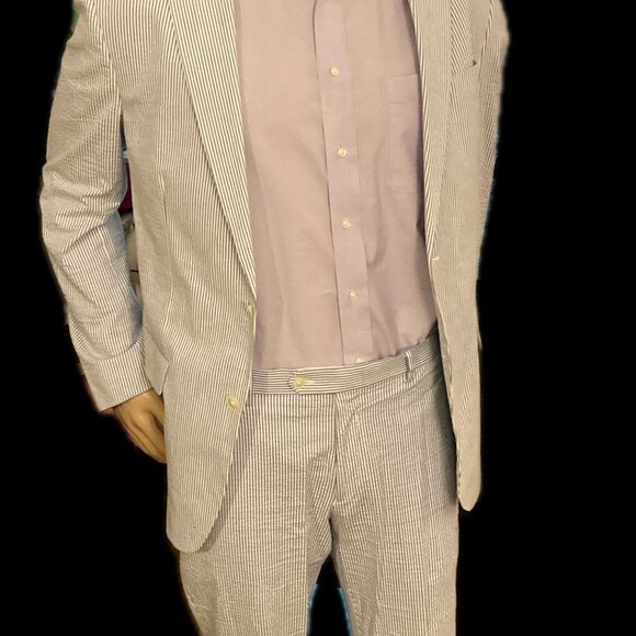 Tommy Hilfiger 2 Piece Suit Seersucker Stripe Est. 43R Medium Size - Picture 1 of 5